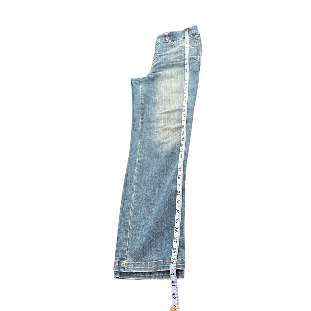 Spanx Medium Wash Pull On Slimming Straight Leg Stretch Denim Jeans Size Large - Picture 9 of 9